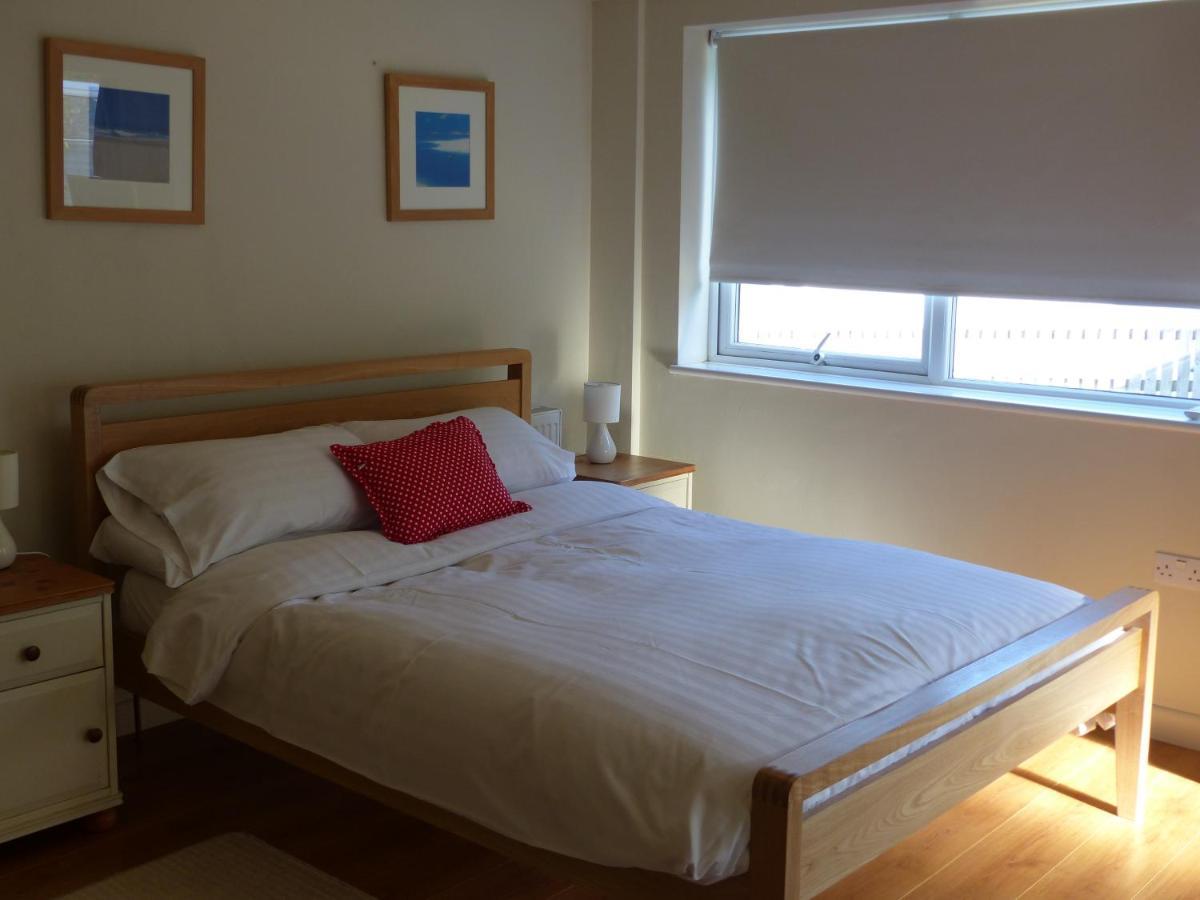 Carbis Bay Beach Apartment St Ives Εξωτερικό φωτογραφία